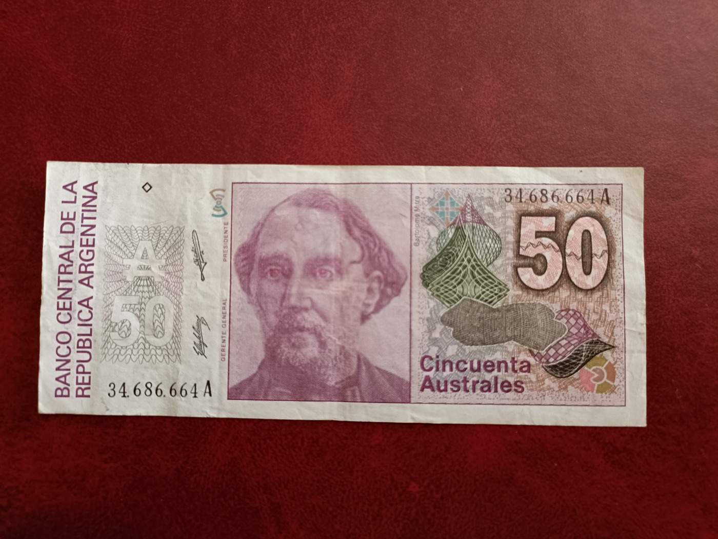 50 australes Argentina