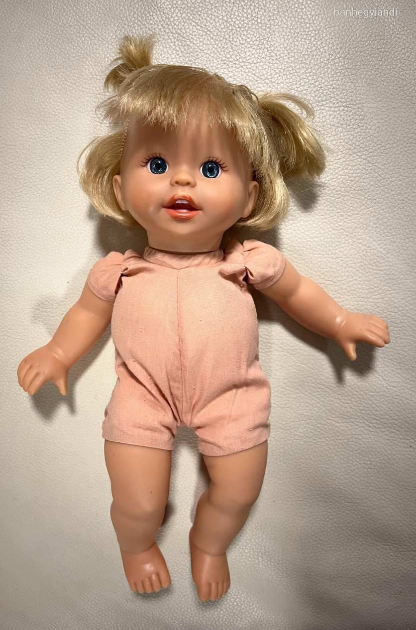 Mattel kislány baba 35 cm