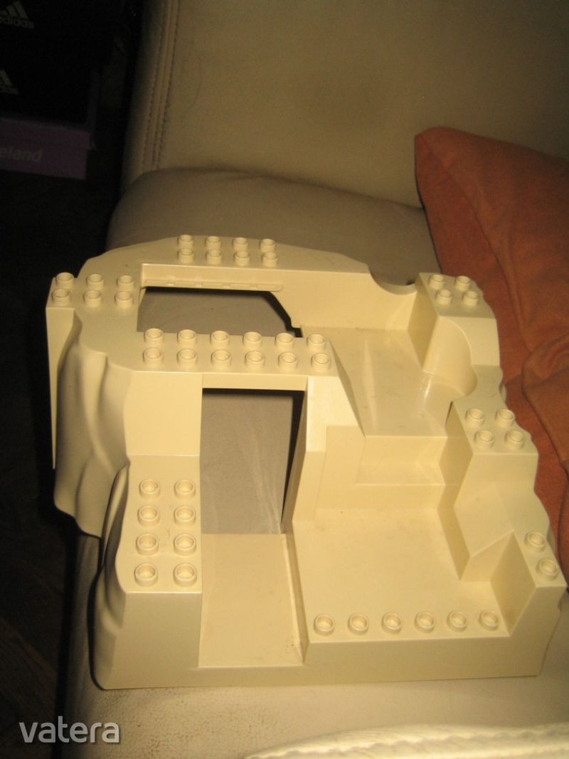 Dupló 3 D alalplap