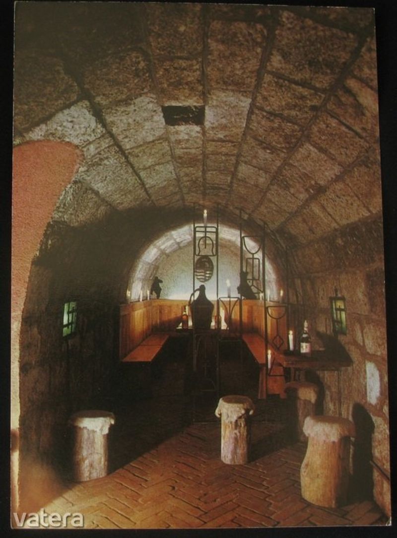 Tokaj, Taverna - borozó