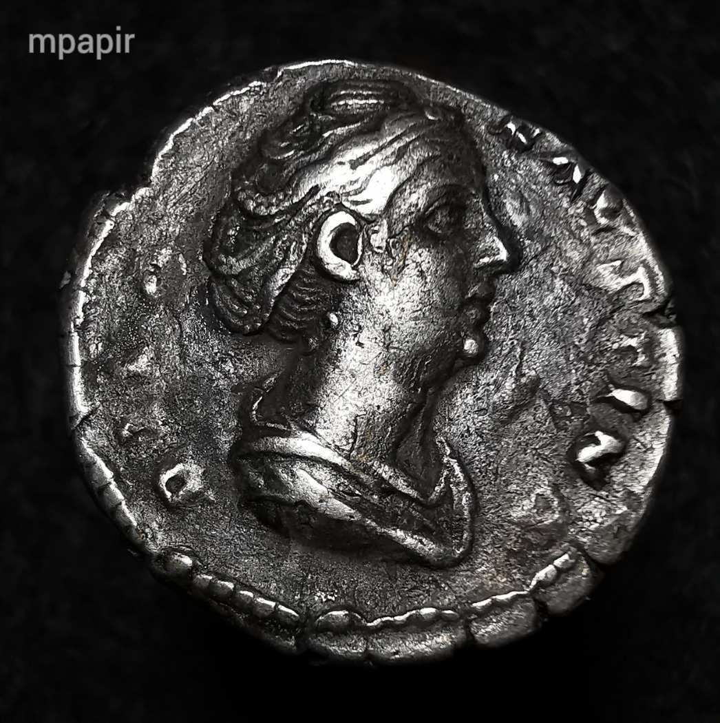 FAUSTINA dénár DIVA FAUSTIA/AUGUSTA 3.12gr