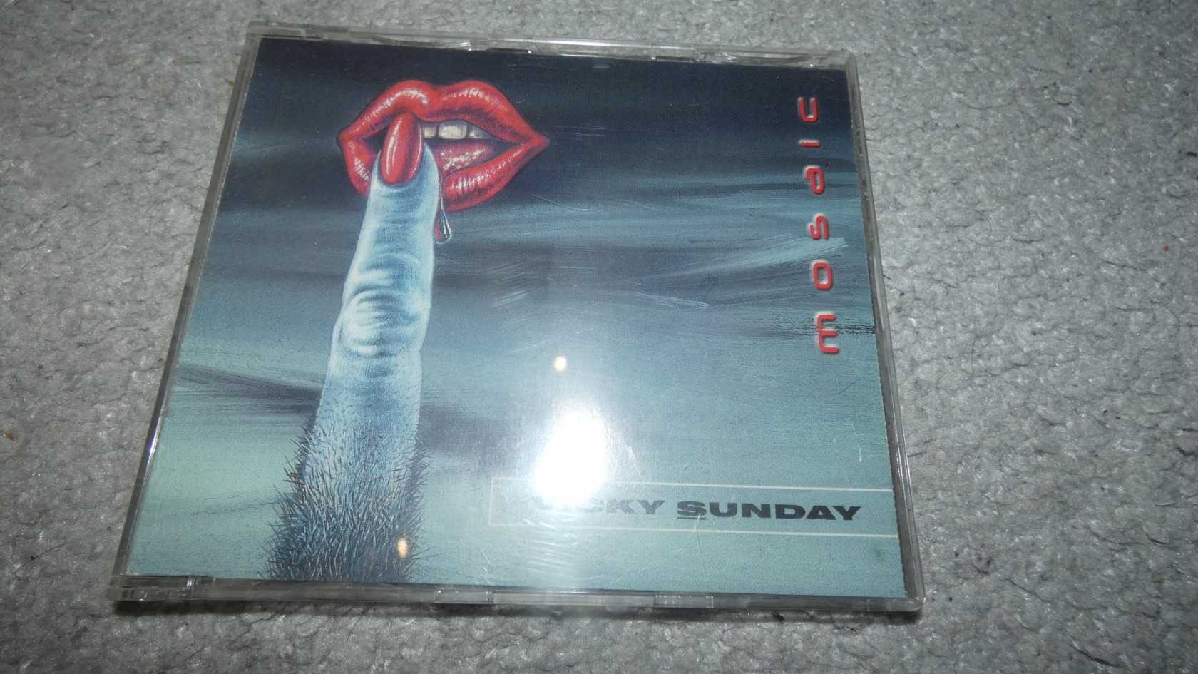 Vicky Sunday - Mosaic